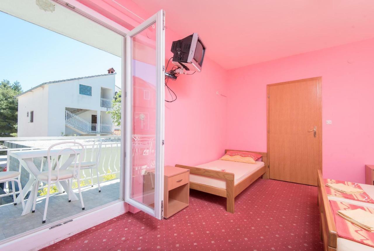 Apartmani Villa Lidija Orebic Bagian luar foto
