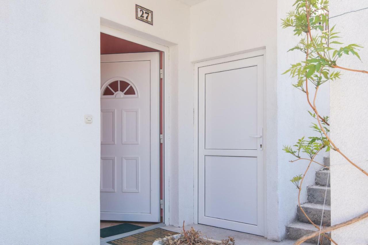 Apartmani Villa Lidija Orebic Bagian luar foto